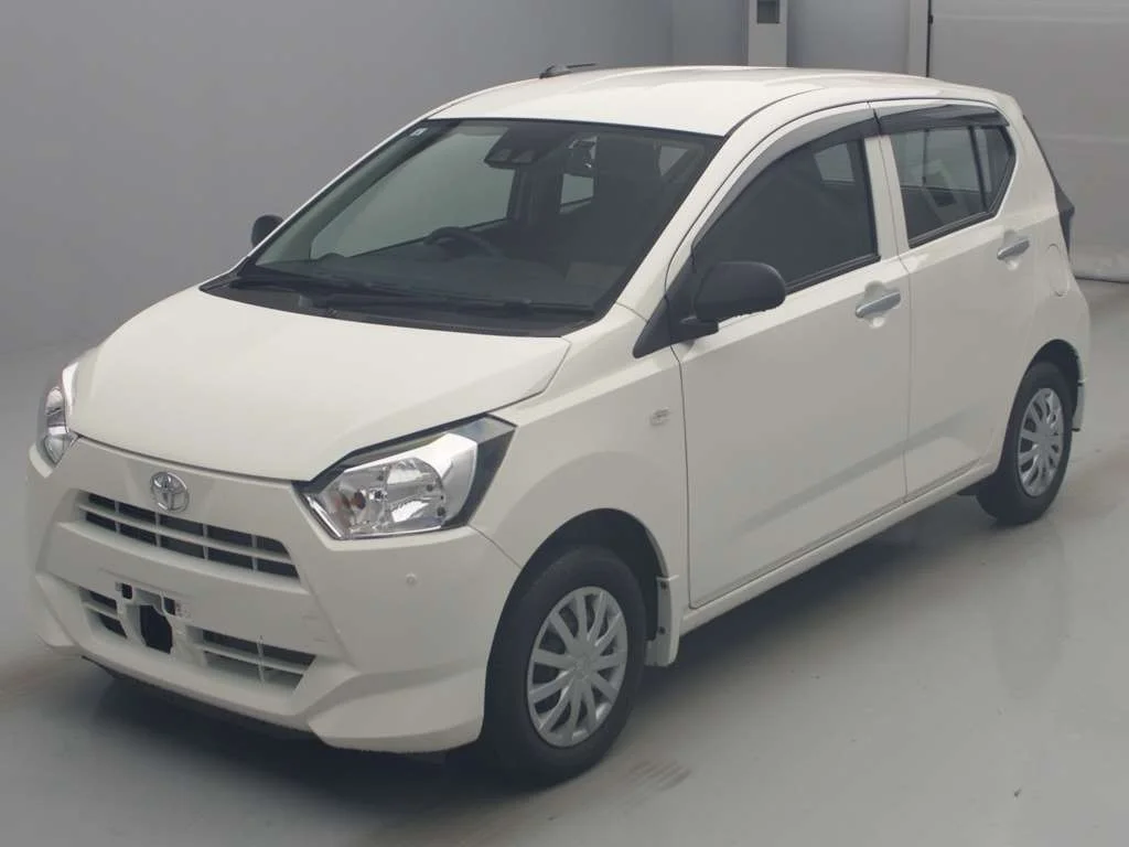 Toyota Pixis Epoch LA350A 2021